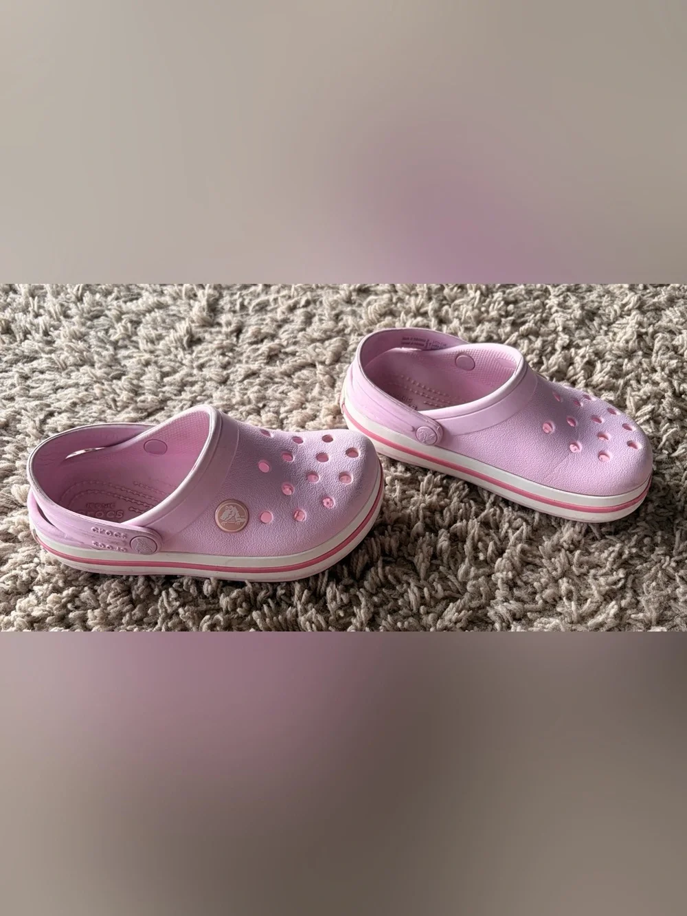 CROCS Kids Classic Clog in Light Pink - Picture 3 of 5